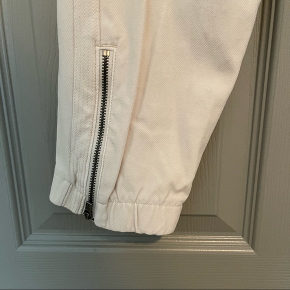 Athleta Jogger Style Pants - Picture 3 of 5